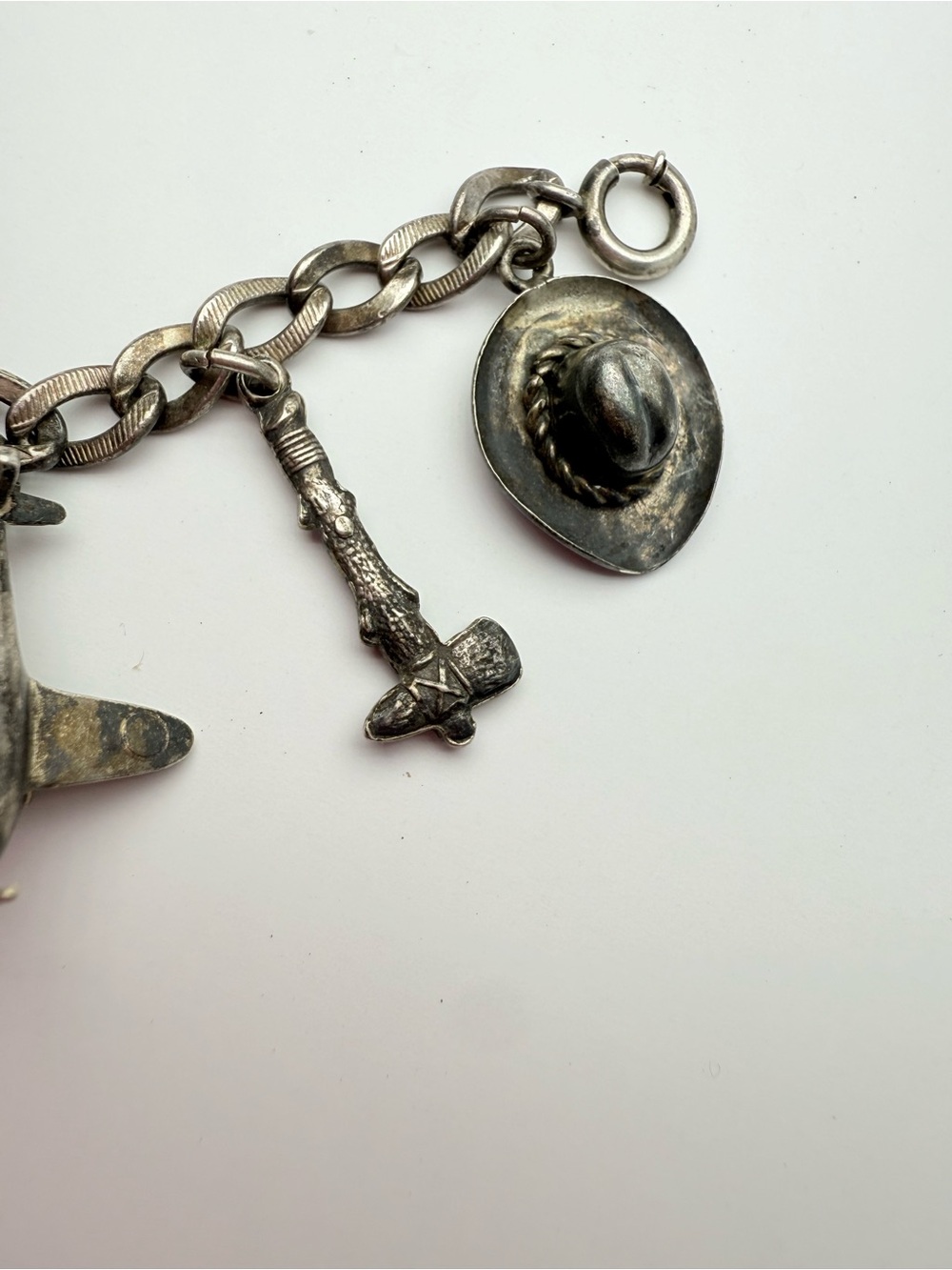 Sterling Silver Western Charm Bracelet with Hat, Plane & Gun Charms 7” - Picture 8 of 13